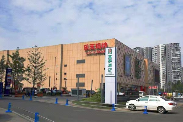 酒店已全面覆盖wifi,酒店位于蓝光空港国际城,紧邻空港韩国城购物中心