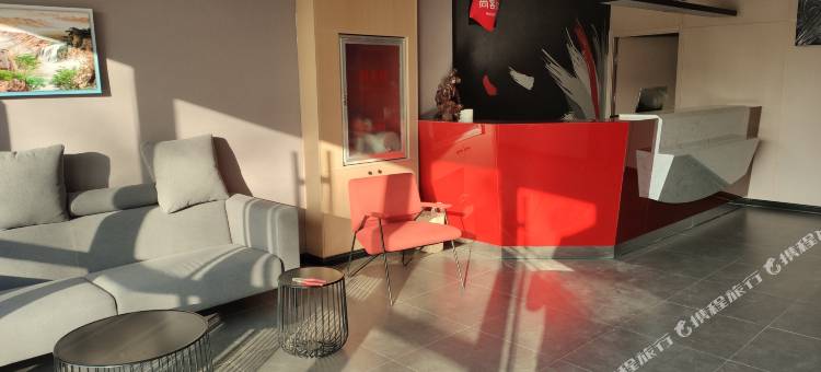 尚客优酒店(唐山丰润万达广场店)图片