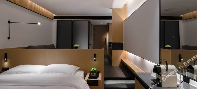 SFEEL设计师酒店(贵阳大十字广场喷水池店)图片