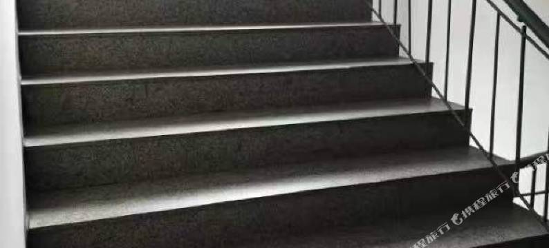 烟台兰亭公寓(烟台火车站店)图片