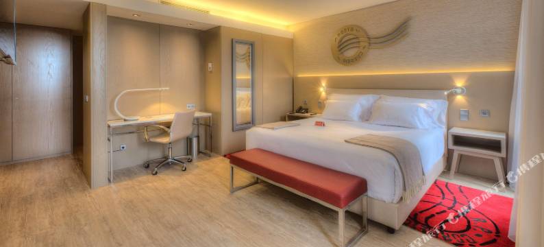 波尔图巴塔利亚NH典藏酒店(NH Collection Porto Batalha)图片