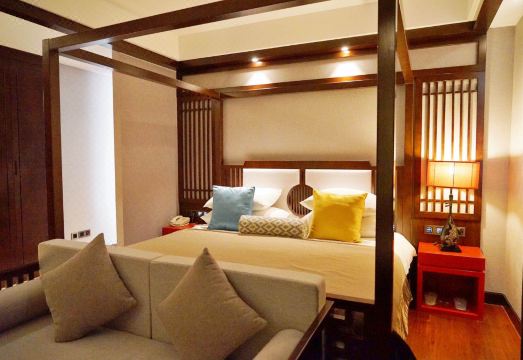 Zhong Huang Hotel Hotel Overview