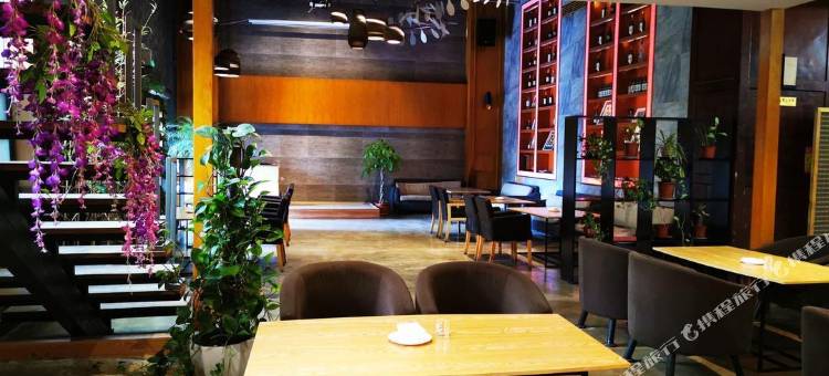 皇家国际(广州新白云国际机场店)图片