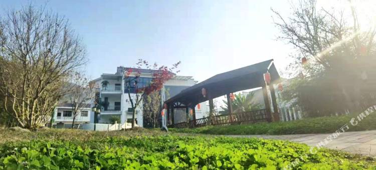 平利陌上岛度假山庄图片