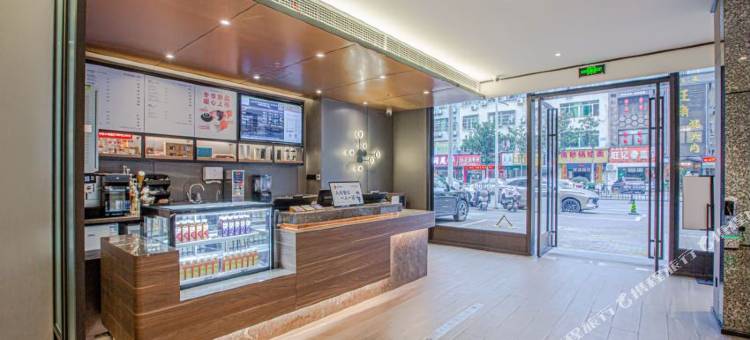 汉庭酒店(南昌红谷滩翠苑路地铁站店)图片