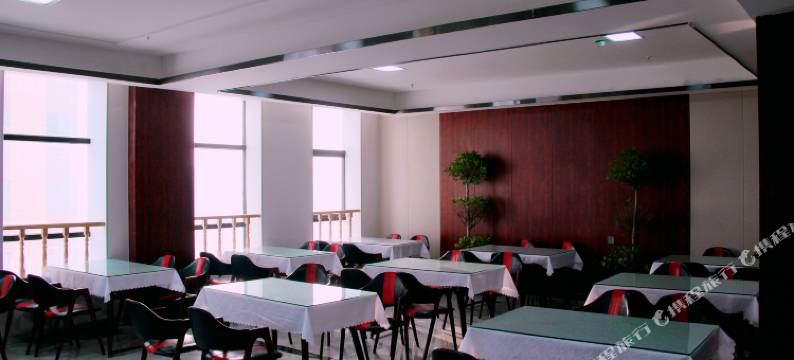 石河子惠博度假酒店图片