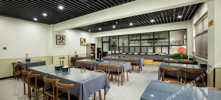 艾德品悦酒店(濮阳南乐新城国际店)图片