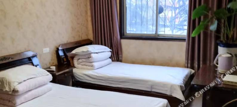 汇丰宾馆(宝丰长途汽车站店)图片