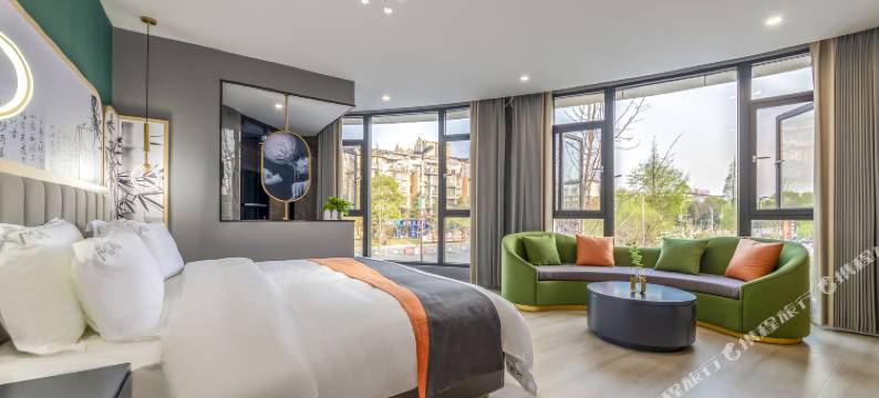 洪雅院里院外酒店(客运站中心县政府店)图片