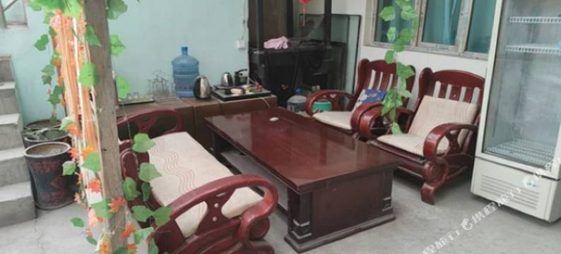 格尔木八方逸家客栈图片