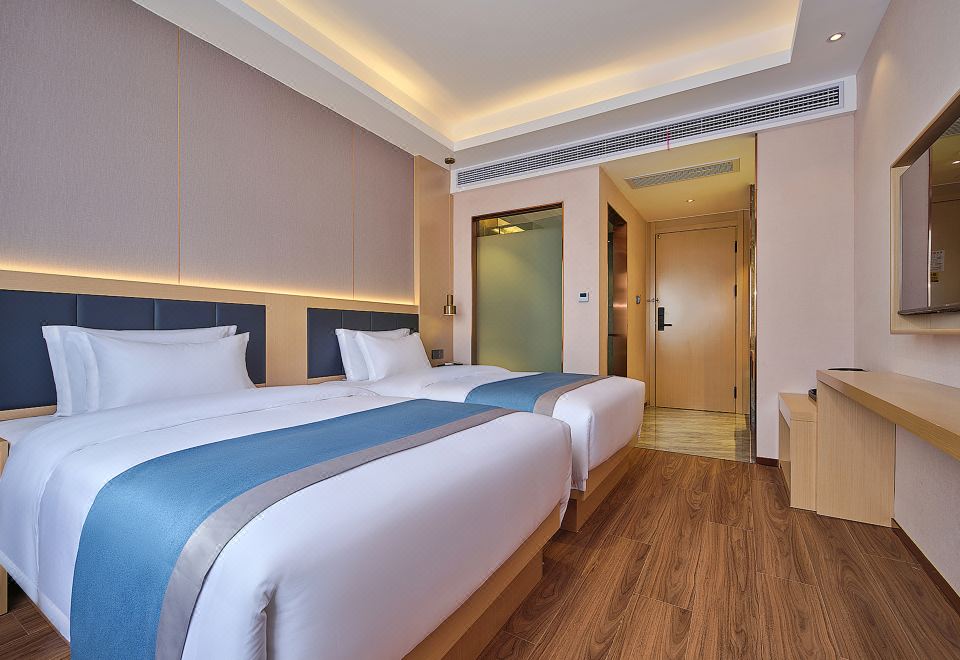  Hotel Overview