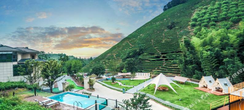 安吉茶韵·茶坞溪畔秋千溯溪泳池亲子度假美宿图片