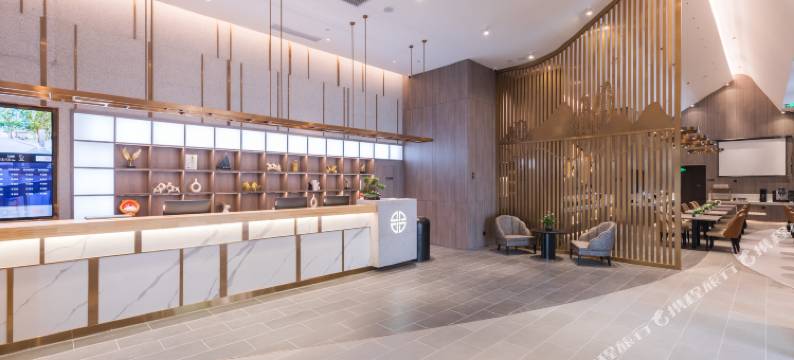朗丽兹酒店(北京南站角门西地铁站店)图片