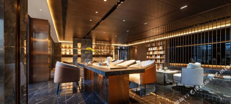 乔治莫兰迪酒店(潍坊寒亭高铁北站店)图片