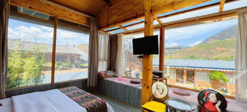 泸沽湖蓝色彼岸客栈图片