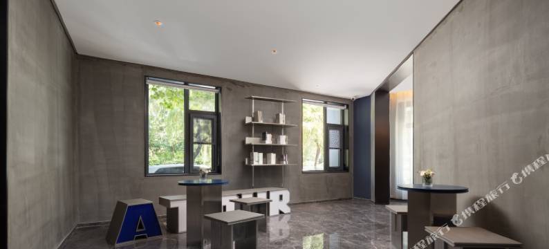 济南大明湖景区芙蓉街轻居酒店图片