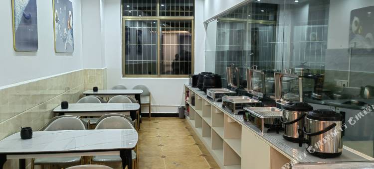 祥云开源酒店(龙祥路分店)图片