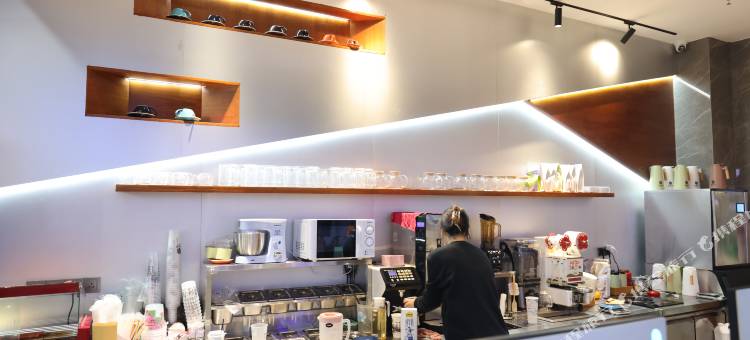 暴风电竞酒店(淮滨西亚美悦广场店)图片