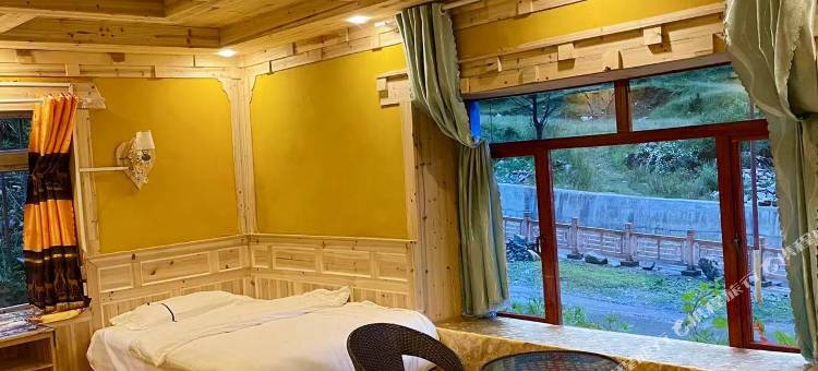 莲花湖景观民宿图片