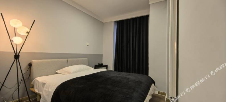 呼和浩特叁月民宿(振华广场店)图片