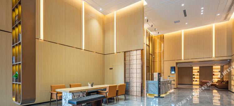 丽呈睿轩酒店(遵义正安吉他文化广场县政府店)图片
