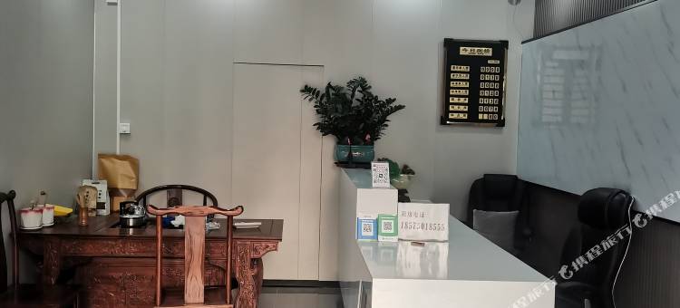 富卓青年公寓(棠下店)图片