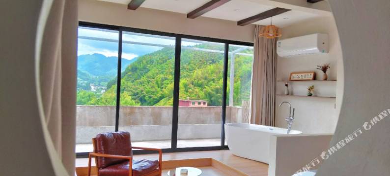 宜章•进入一座山•寻览一间房图片