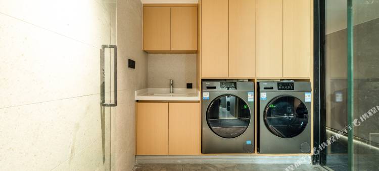 网鱼电竞酒店(成都东站川师大店)图片