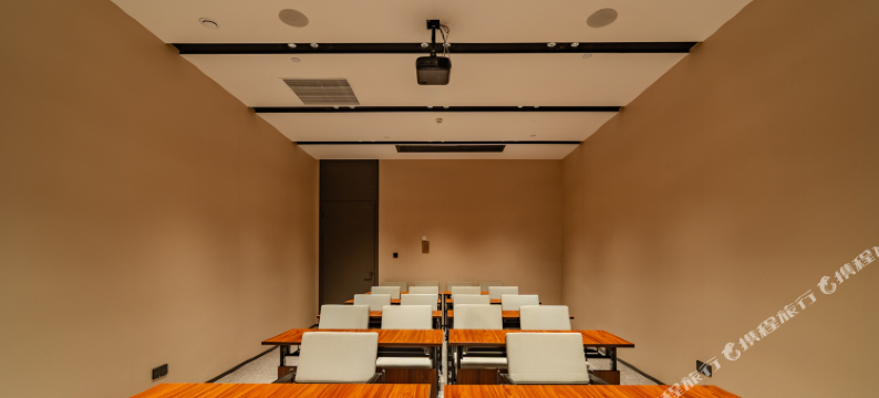 枫朵w酒店(六安万达广场红街店)图片