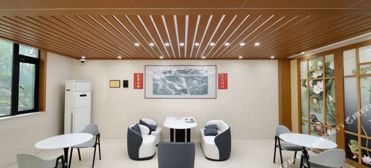 瑞庭花园酒店(上海浦东机场店)图片