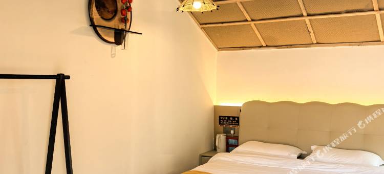 桥畔汀兰民宿图片