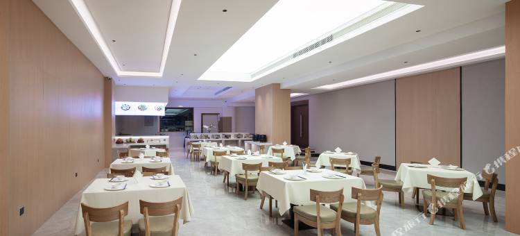 兰拓酒店(达州市政府罗浮广场店)图片