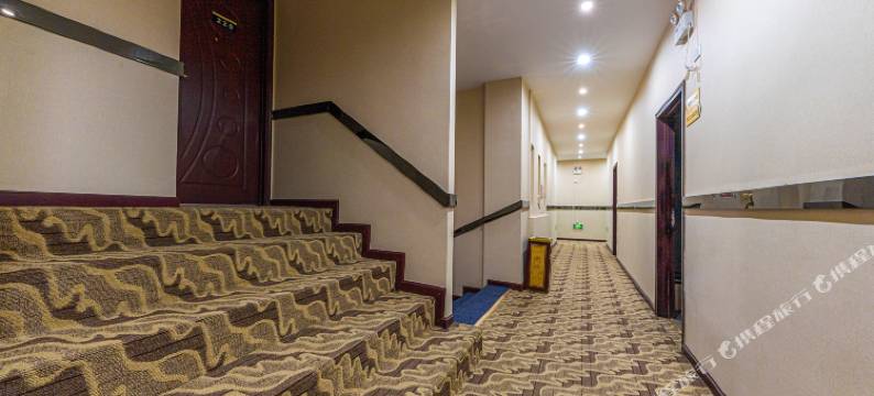 顺华商务酒店(宜昌万达店)图片