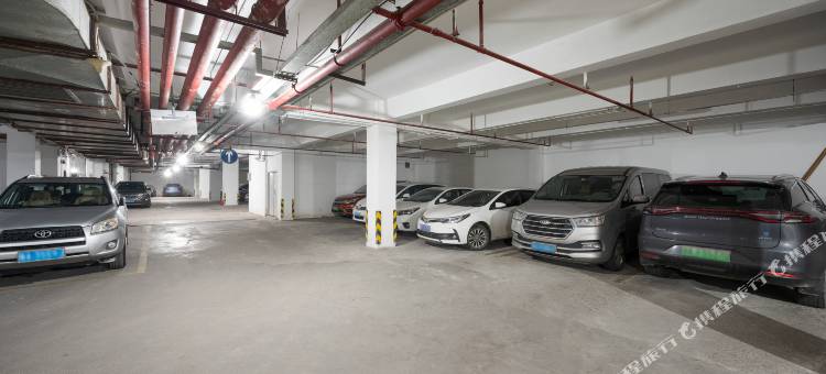 柏丽空港酒店(广州白云火车站店)图片