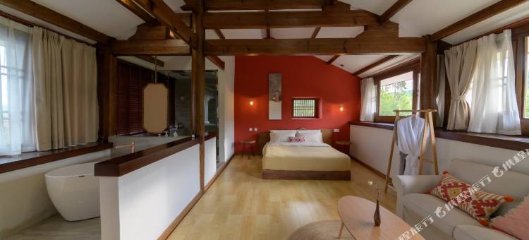 玉龙原野趣民宿图片