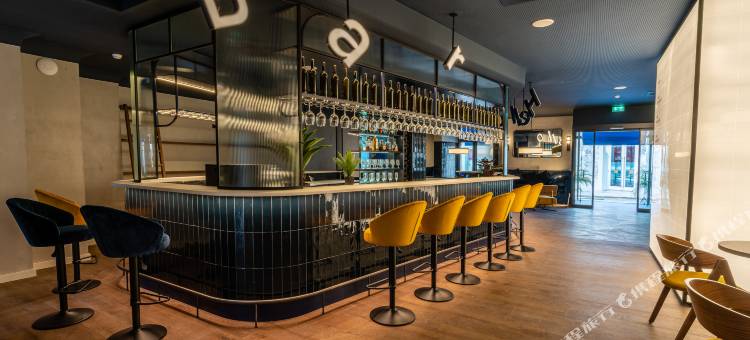 Chic & Basic Gravity图片