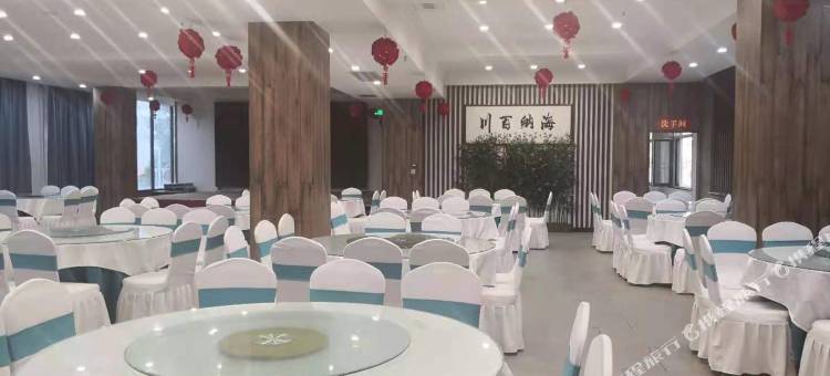 中联大酒店图片