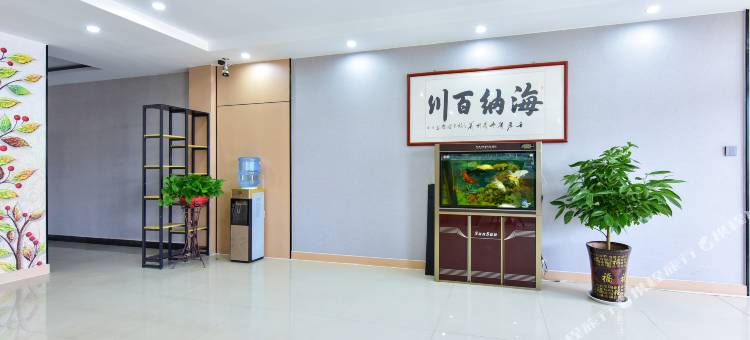 云睿轻居酒店(临沂罗庄通达路店)图片