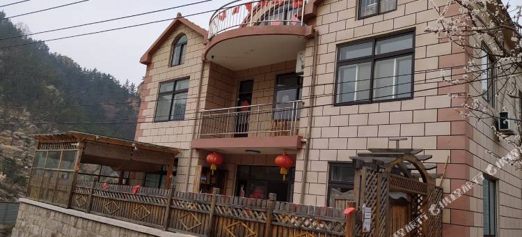 青岛崂山河东村民宿(8号店)图片