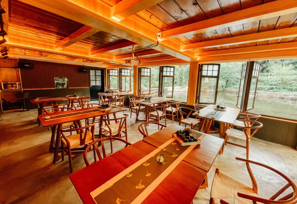 Manju Sattva Healing Resort Hotel Overview