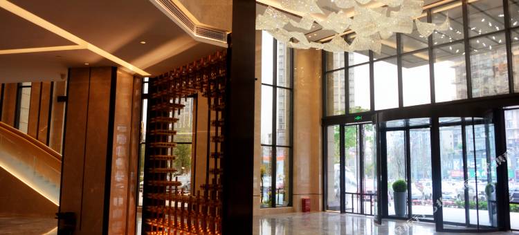 营山岷山大酒店图片