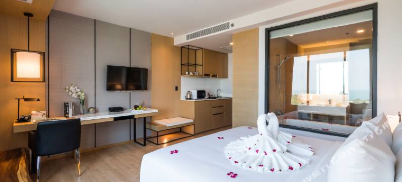 阿里兹水疗酒店(Arize Hotel Sri Racha)图片