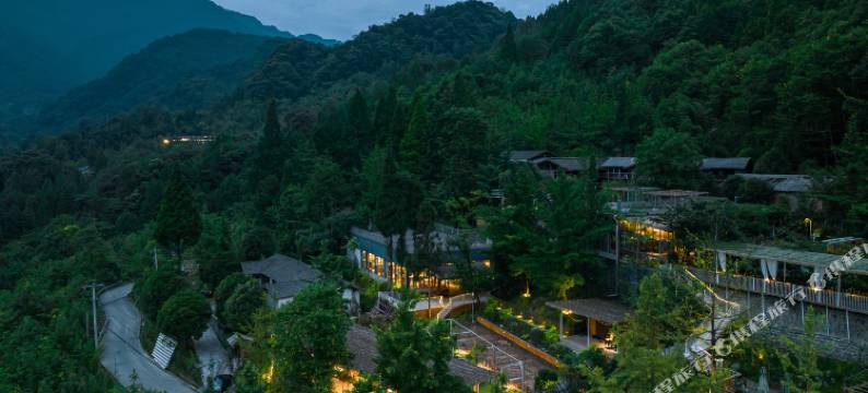 山生有幸汤泉民宿图片