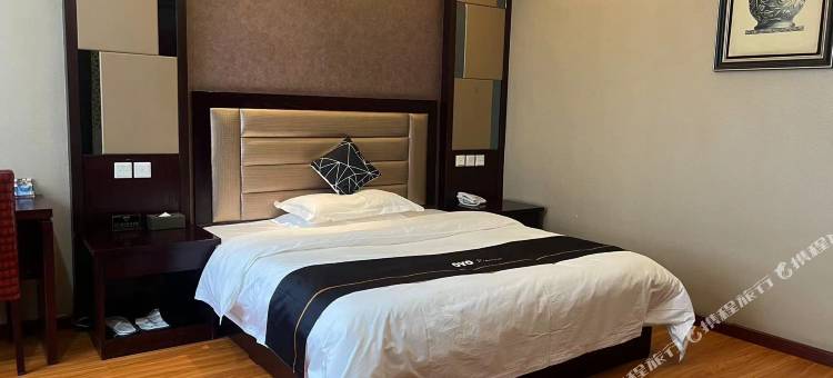 华亭芊禾酒店图片