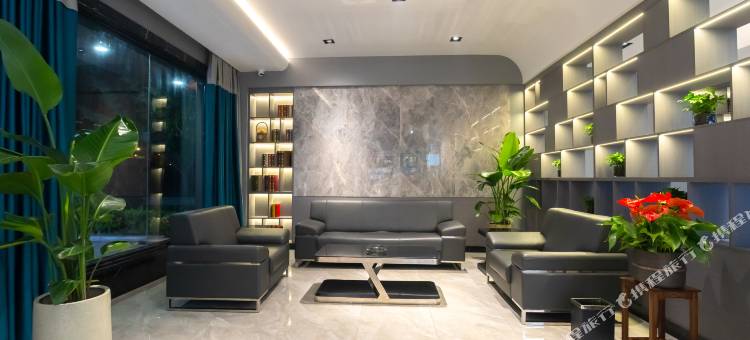 淮安高铁假日酒店(景会寺店)图片