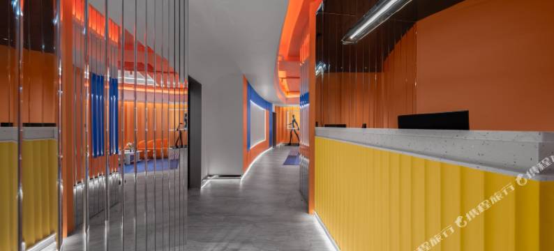 别舍·小筑高空影音观景酒店(河滨公园甲秀楼店)图片