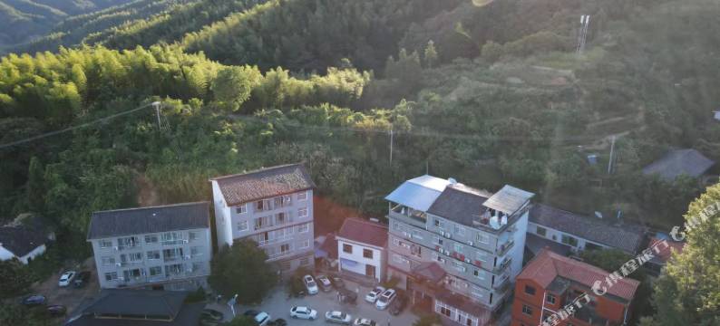 浏阳大围山麒麟山庄图片