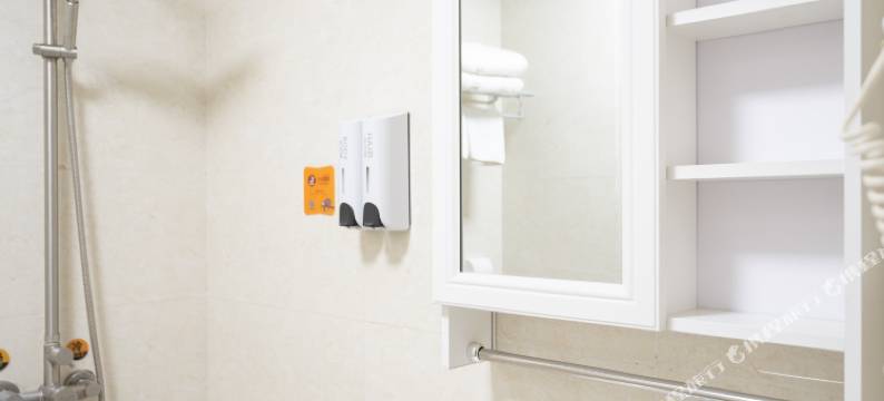 华怡酒店(平度人民路中杰时代尚街店)图片