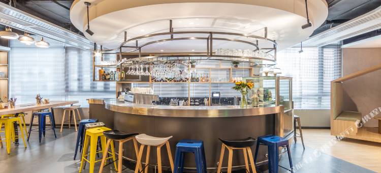 康铂酒店(南京清凉山地铁站环宇城店)图片