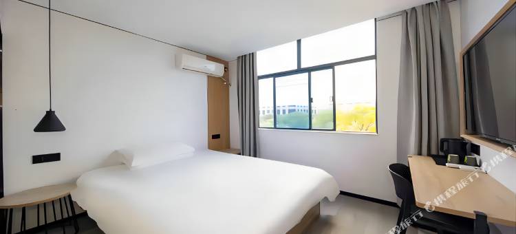 青季酒店MINI(成都红牌楼地铁站店)图片